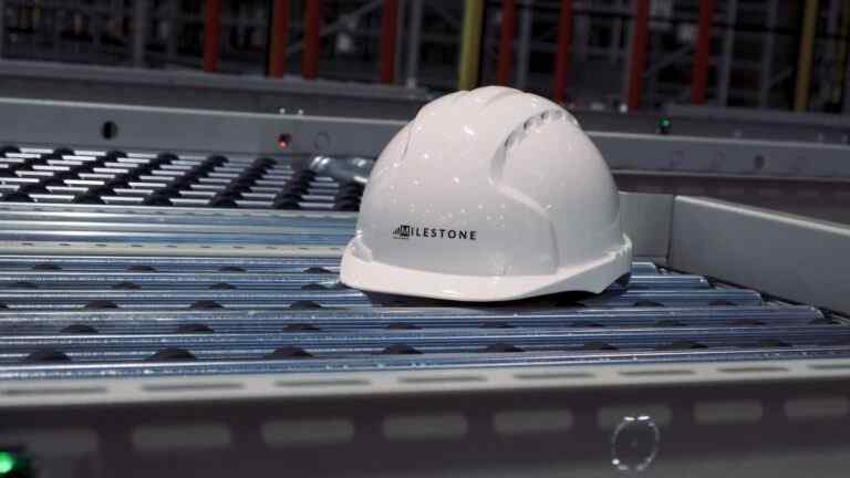Hard-Hat B